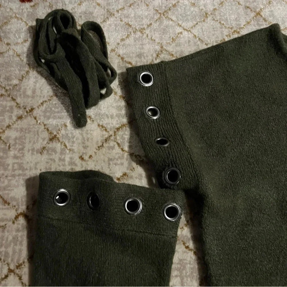 Romeo & Juliet couture Tie Lace Up Sleeves Dark Green Women’s Size Small S - Picture 2 of 6